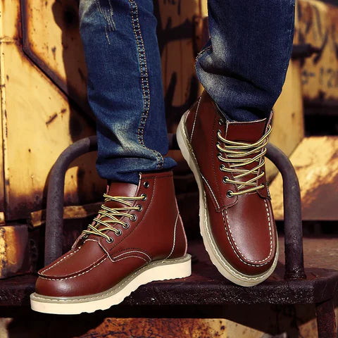 Burgundy / 6